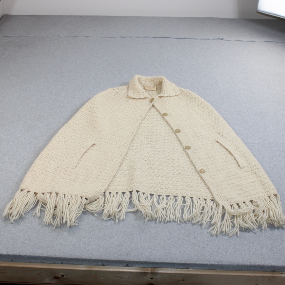 Vintage Handknit Cape Women One Size Cream Sweater Wool Fringe Boho Hippi Granny